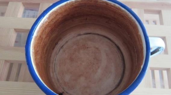 喝茶的茶杯、茶壶有茶垢，需要怎么清理？
