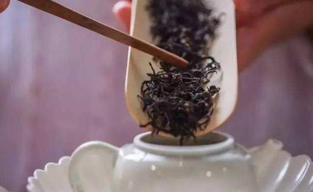 过期茶叶怎么利用，茶叶过期了有什么用途