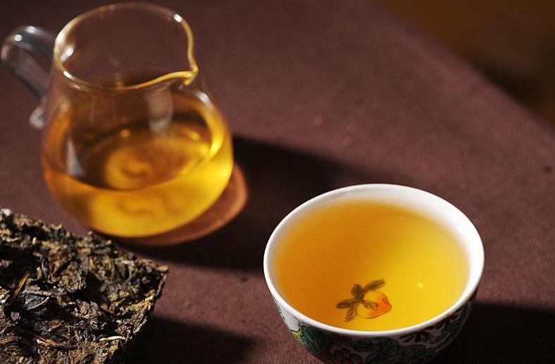 长期喝普洱茶的副作用，喝普洱茶要注意这些