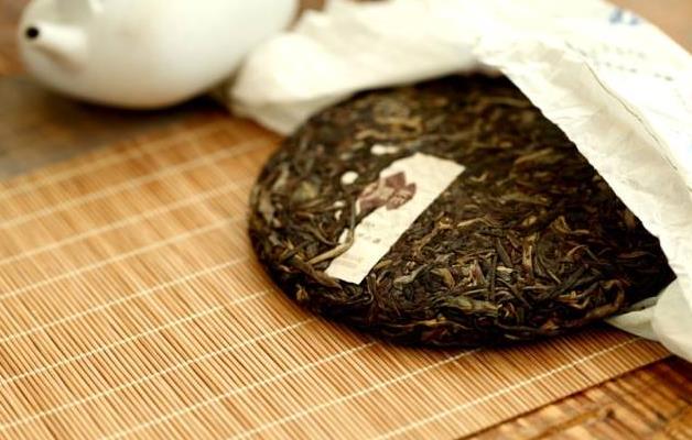 什么是普洱茶的自然陈化