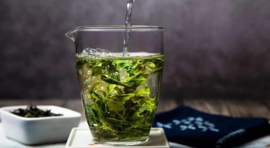 喝绿茶还是红茶