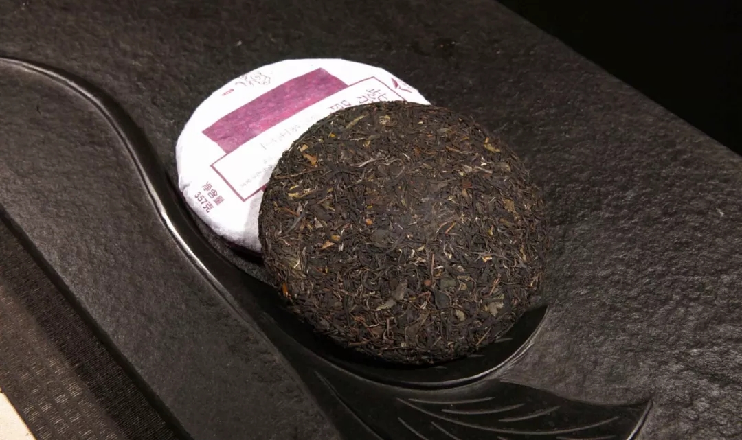 你喝过紫色的茶吗，爱茶的人称他为茶中紫霞仙子