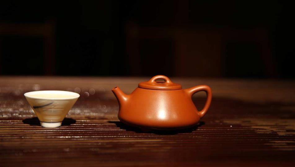 学会这几个养壶小技巧，泡出来的茶更香，玩壶达人值得收藏
