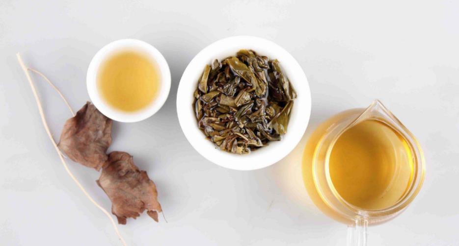 普洱生茶与绿茶有什么区别
