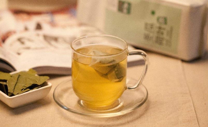 决明子和绿茶可以一起泡着喝吗