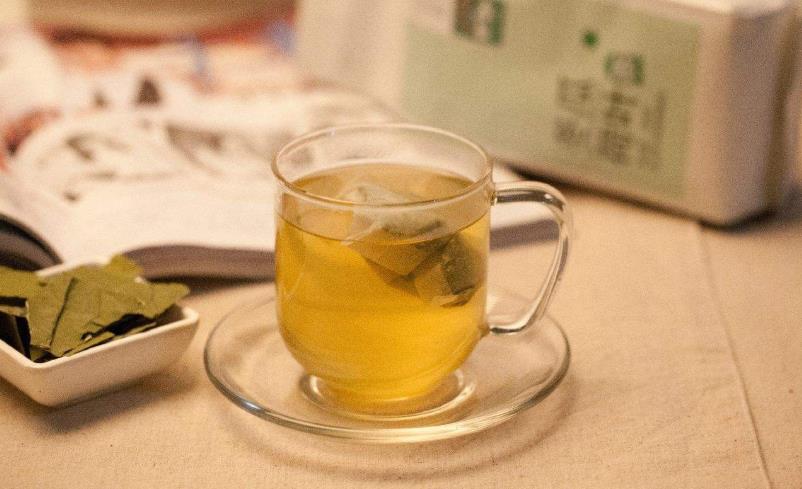 长期喝荷叶茶对身体有害吗