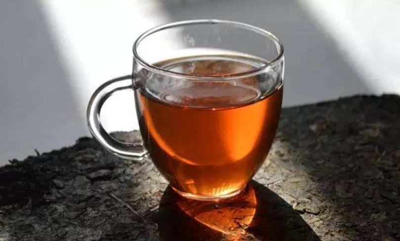 安化黑茶带金花茶的功效作用