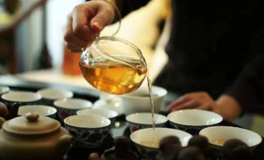 乌龙茶的功效与作用禁忌及食用方法