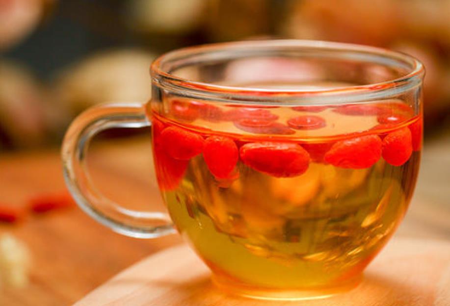 红茶枸杞子泡茶的功效与副作用
