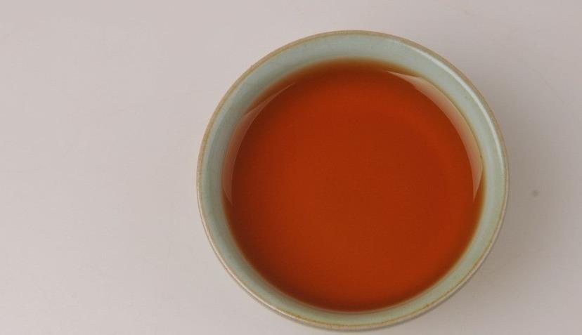 桐木关野生红茶的口感特点