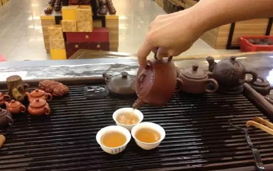 紫砂壶冲泡乌龙茶的流程