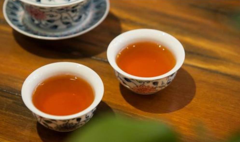 红茶的功效与作用适合什么季节喝
