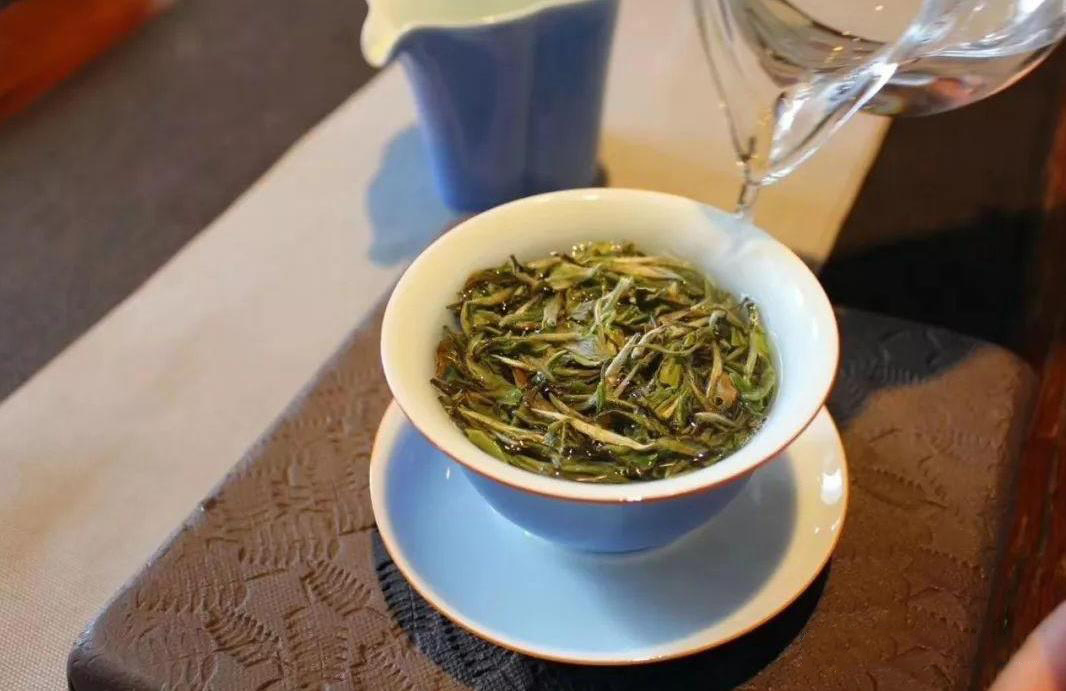 白茶是绿茶系列吗