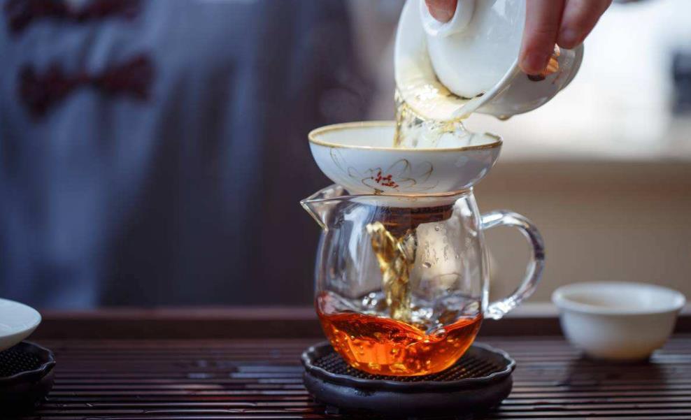 红茶的冲泡方法是浸润泡吗