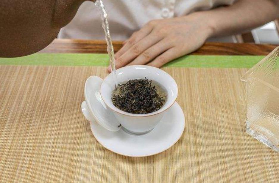 茶叶科普，茶垢是如何产生的