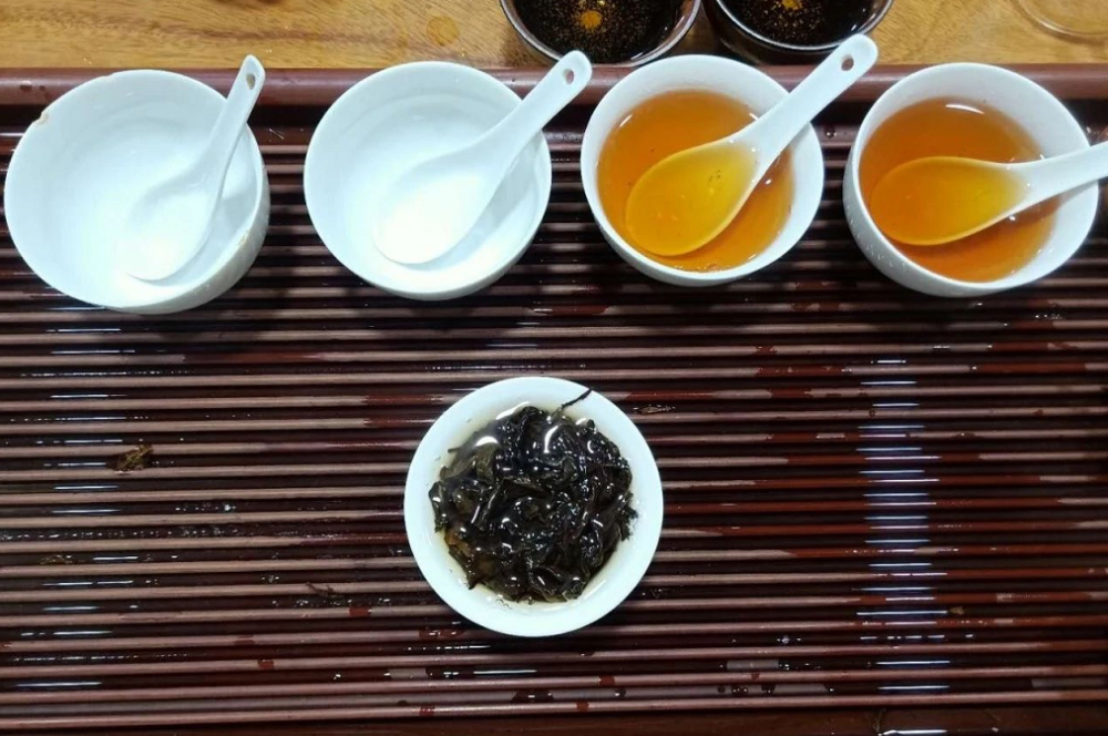 九龙窠肉桂茶汤