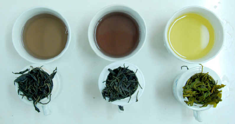 紫娟炒青绿茶、紫娟烘青绿茶和普通绿茶