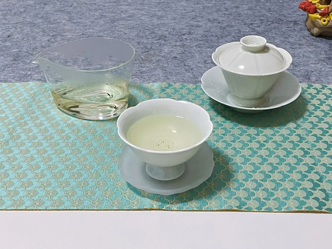 盖碗泡白茶，如何做到快速出汤